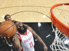 哈登生涯总得分突破28000分